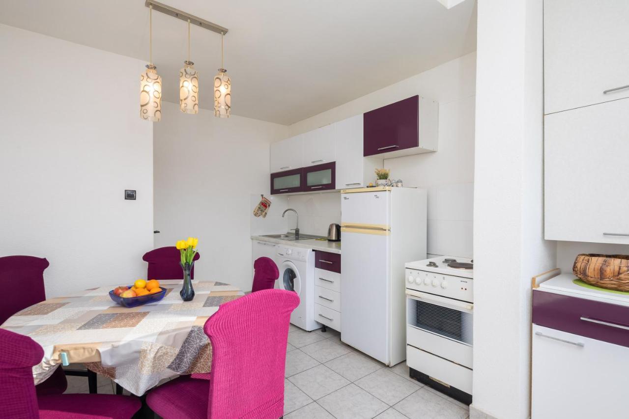 Edita - Apartment In Town Centre Makarska Eksteriør billede
