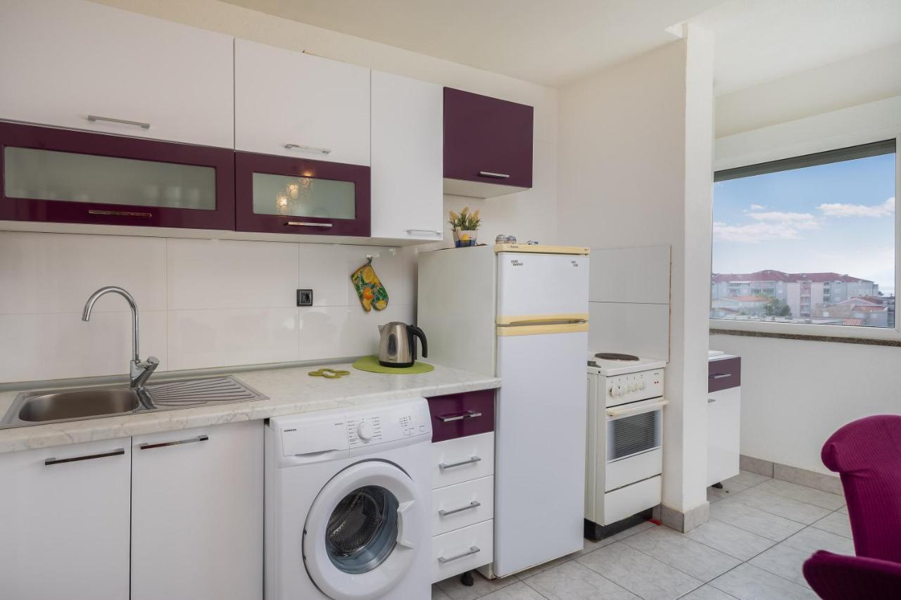 Edita - Apartment In Town Centre Makarska Eksteriør billede
